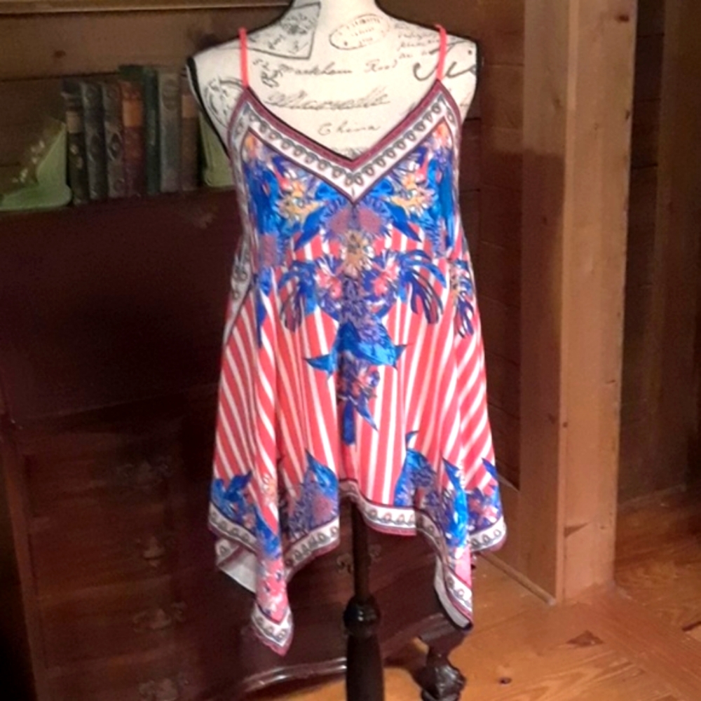Flying Tomato boho top